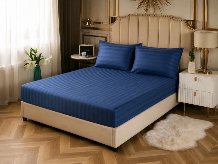 Простынь CottonShine сатин на резинке синий 180*200*30 с наволочками 50*70/2