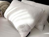 Подушка Селена Микрогель Silk pillow Love Behind 50*70