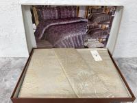 Покрывало Moda Box Emir  240*260 (наволочки 50*70/2)