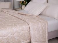 Одеяло Шелкопряд LOVE FOREST 180*220 легкое