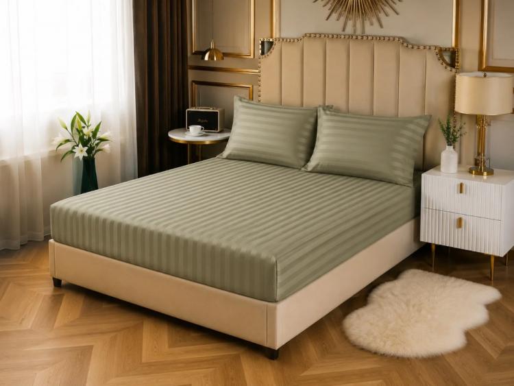 Простынь CottonShine сатин на резинке хаки 180*200*30 с наволочками 50*70/2